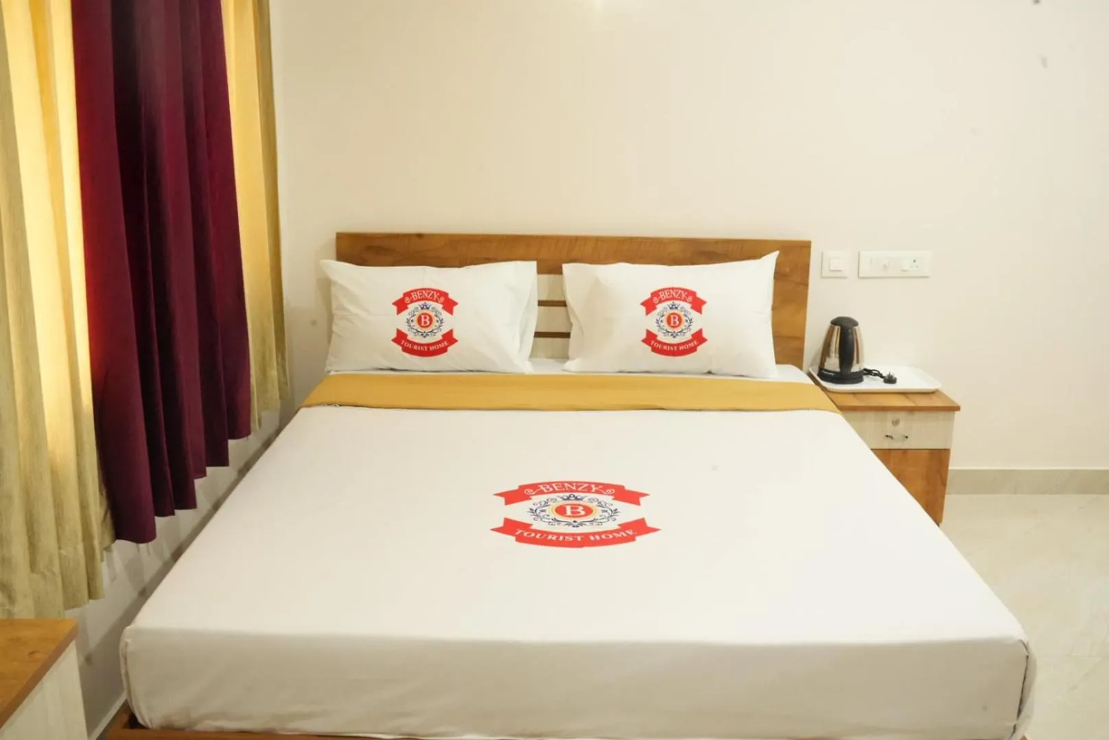 Benzy Tourist Home Ponnāni 인도